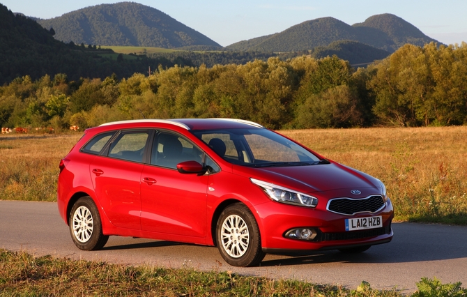 Kia cee'd Gen.2 Kia cee'd Gen.2