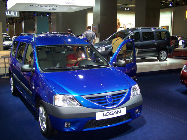 Dacia Logan MCV 1.4 16v 75cv Pack Dacia Logan MCV 1.4 16v 75cv Pack