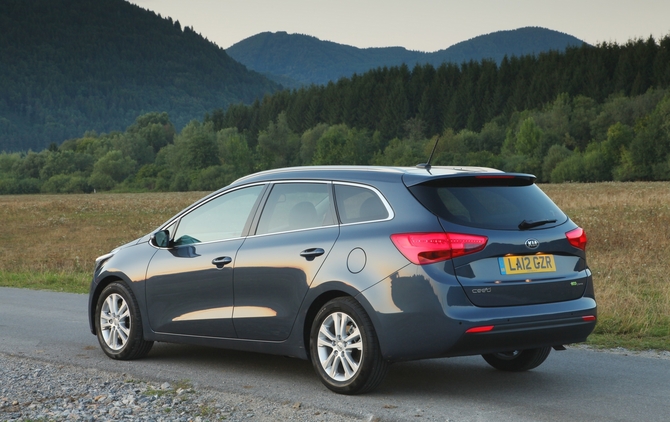 Kia cee'd Gen.2 Kia cee'd Gen.2