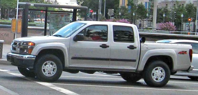 Isuzu I-Series S 2WD Isuzu I-Series S 2WD
