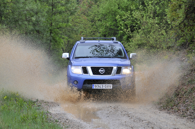 Nissan Navara Gen.2 Nissan Navara Gen.2