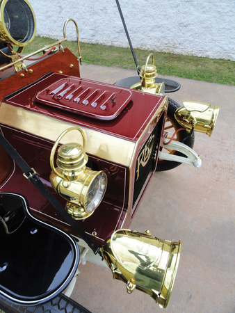 REO Two-Cylinder Five-Passenger Detachable Tonneau REO Two-Cylinder Five-Passenger Detachable Tonneau