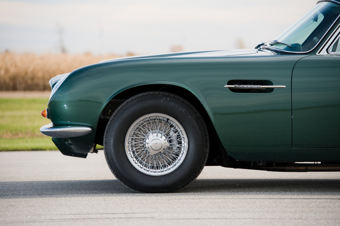 Aston Martin DB6 Vantage Mk II Aston Martin DB6 Vantage Mk II