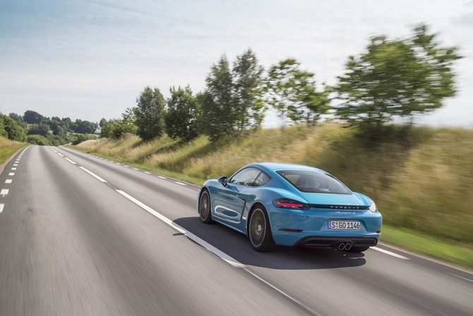 Porsche 718 Cayman S PDK Porsche 718 Cayman S PDK