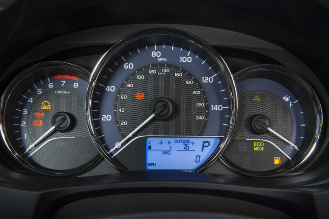 There is a new TFT display in the instrument panel There is a new TFT display in the instrument panel
