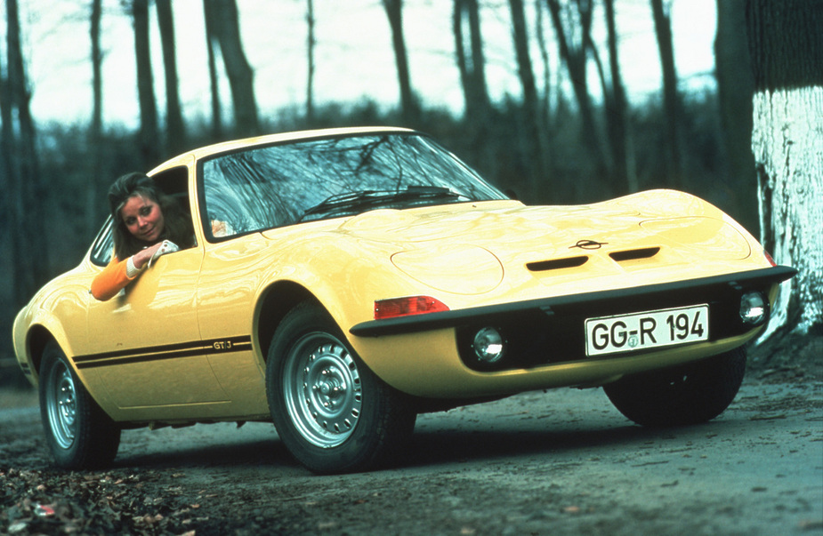 Opel GT 1900 basic info spec rating