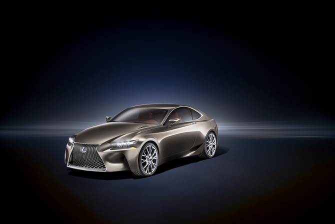 The more compact, rear-wheel drive, full hybrid LF-CC integrates various design cues from the LF-LC The more compact, rear-wheel drive, full hybrid LF-CC integrates various design cues from the LF-LC