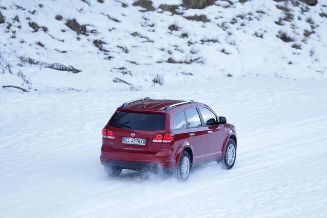 Fiat Freemont 3.6 V6 4x4 Fiat Freemont 3.6 V6 4x4