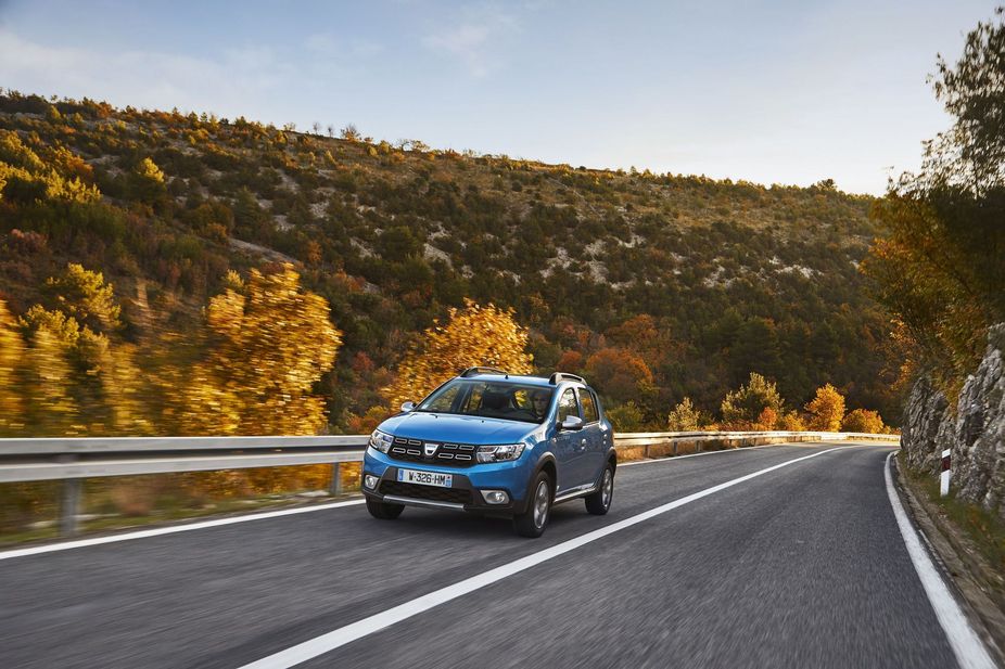 Dacia Sandero Stepway Dci S S Easy R Sl Explorer 1 Photo Autoviva Com