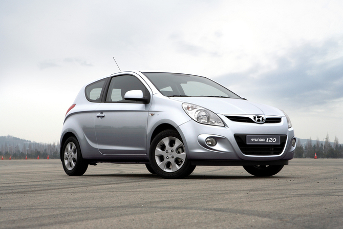 Hyundai i20 1.4 CRDi WGT 75cv Comfort ESP Hyundai i20 1.4 CRDi WGT 75cv Comfort ESP