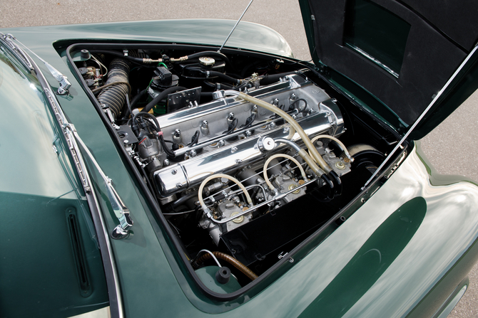 Aston Martin DB6 Vantage Mk II Aston Martin DB6 Vantage Mk II