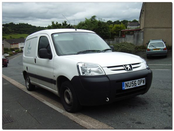 Peugeot Partner L1 Base 1.6 HDi 75 Peugeot Partner L1 Base 1.6 HDi 75