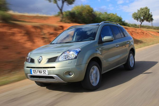 Renault Koleos dCi 150 FAP Dynamique 4x2 Renault Koleos dCi 150 FAP Dynamique 4x2