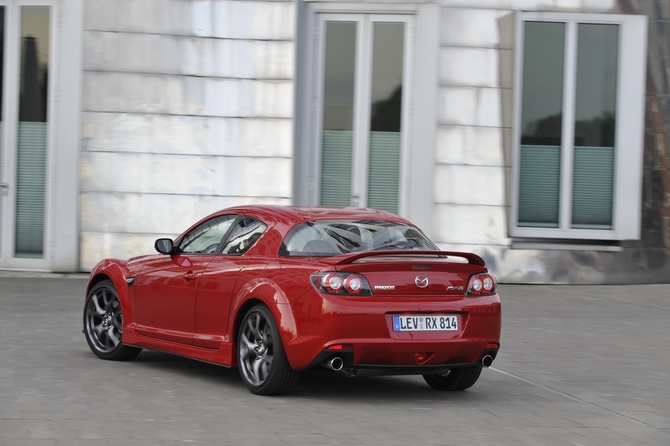 Black Mazda Rx 8 R3. Mazda RX-8 R3