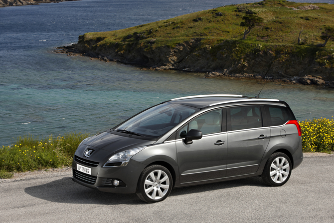Peugeot 5008 THP Premium Peugeot 5008 THP Premium