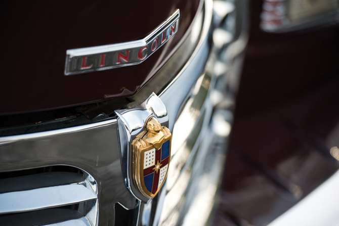 Lincoln Continental Lincoln Continental