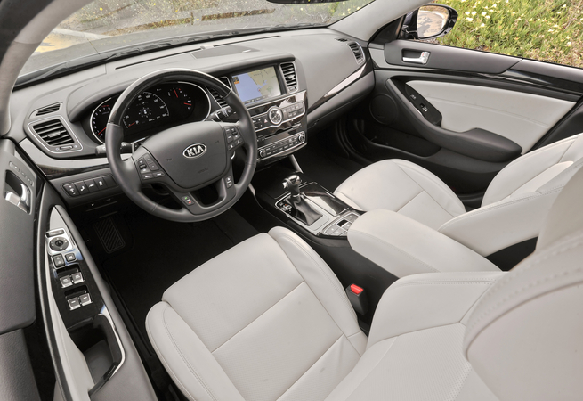 Kia Cadenza Premium Kia Cadenza Premium