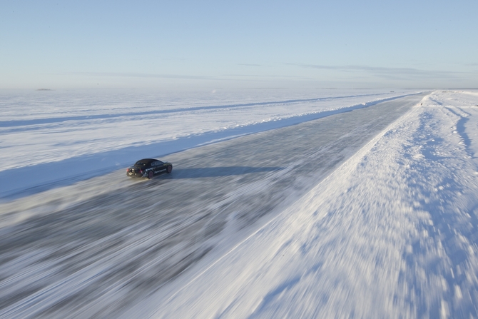Bentley Continental Supersports Convertible 'Ice Speed Record' Edition Bentley Continental Supersports Convertible 'Ice Speed Record' Edition