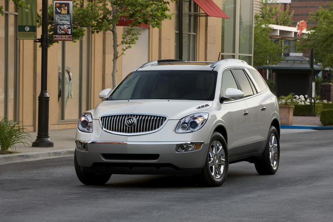 Buick Enclave CXL-2 FWD Buick Enclave CXL-2 FWD