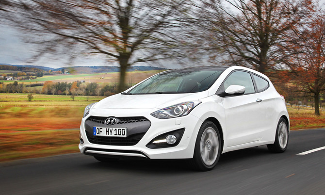 Hyundai i30 Coupé 1.4 CRDi Hyundai i30 Coupé 1.4 CRDi