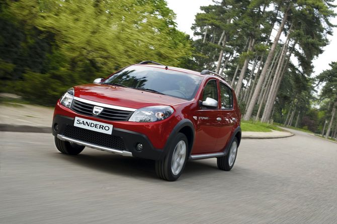 Dacia Sandero Stepway 1.6 MPI 85 Dacia Sandero Stepway 1.6 MPI 85