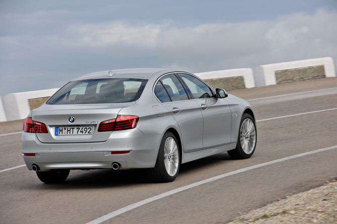 BMW 5 Series Gen.6 BMW 5 Series Gen.6