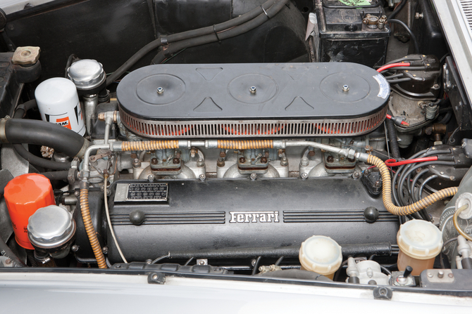 Ferrari 330 GT 2+2 Ferrari 330 GT 2+2