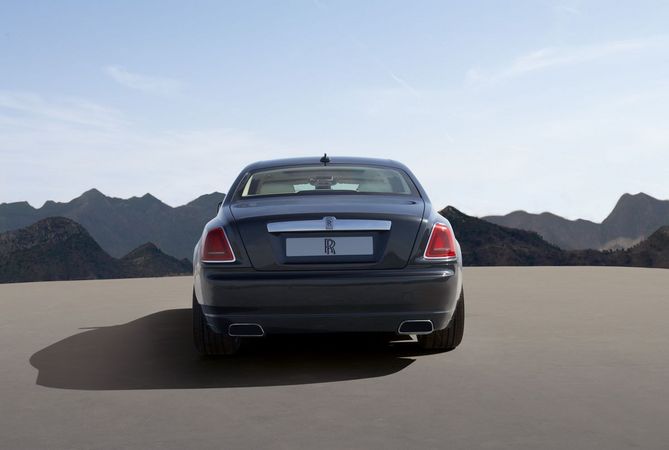 Rolls-Royce Ghost Rolls-Royce Ghost