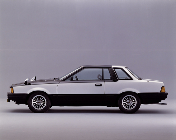Nissan Gazelle Hardtop RS Extra Nissan Gazelle Hardtop RS Extra