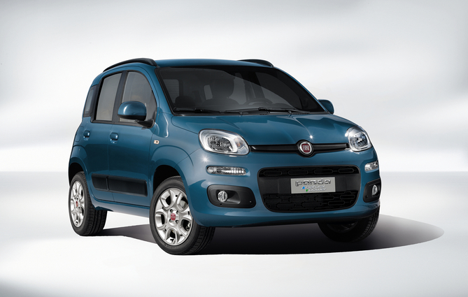 According to the manufacturer, this new Panda achieves CO2 emissions of 86 g/km. According to the manufacturer, this new Panda achieves CO2 emissions of 86 g/km.