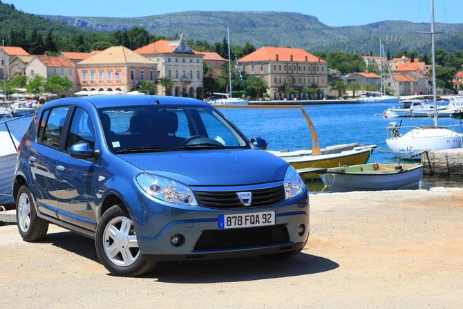 Dacia Sandero 1.2 16V LPG Lauréate Dacia Sandero 1.2 16V LPG Lauréate