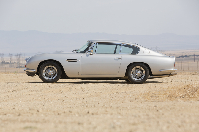 Aston Martin DB6 Aston Martin DB6