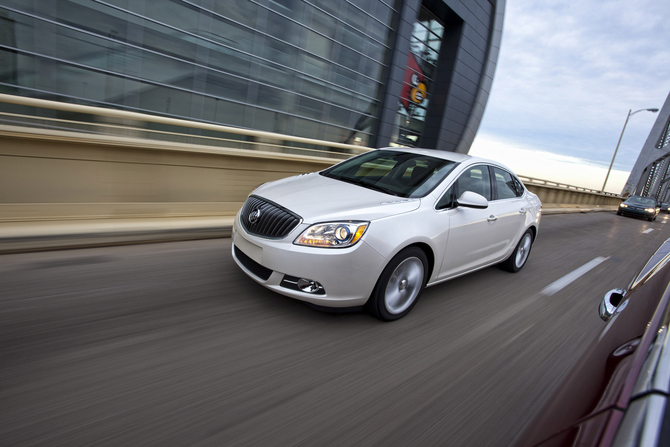 Buick Verano Ecotec 2.0L DOHC I-4 Buick Verano Ecotec 2.0L DOHC I-4