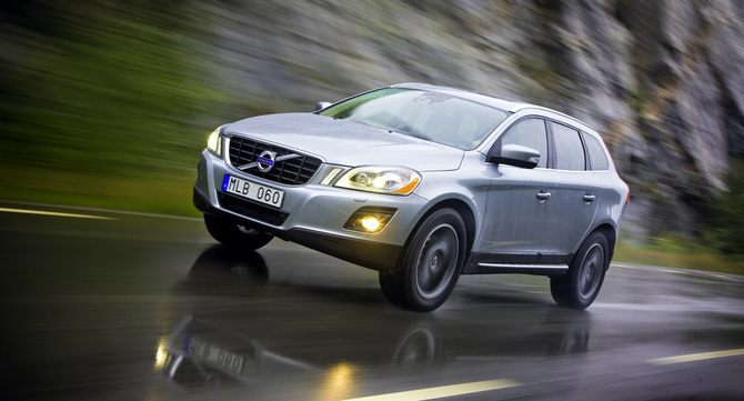 Volvo XC60 2.4 D Automatic Volvo XC60 2.4 D Automatic