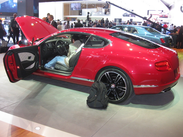 Bentley Continental GT V8 Bentley Continental GT V8