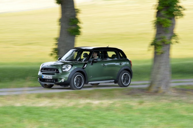 MINI (BMW) Countryman Cooper S Automatic MINI (BMW) Countryman Cooper S Automatic