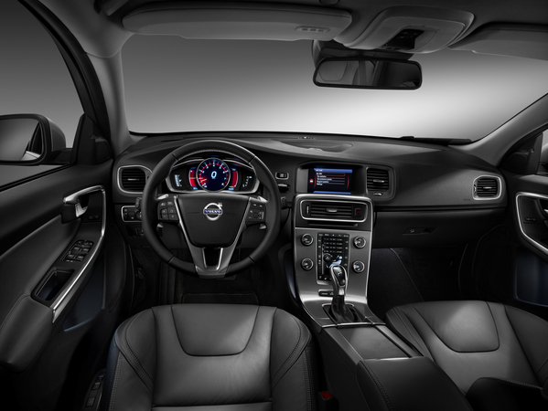 Volvo S60 D4 Momentum Volvo S60 D4 Momentum