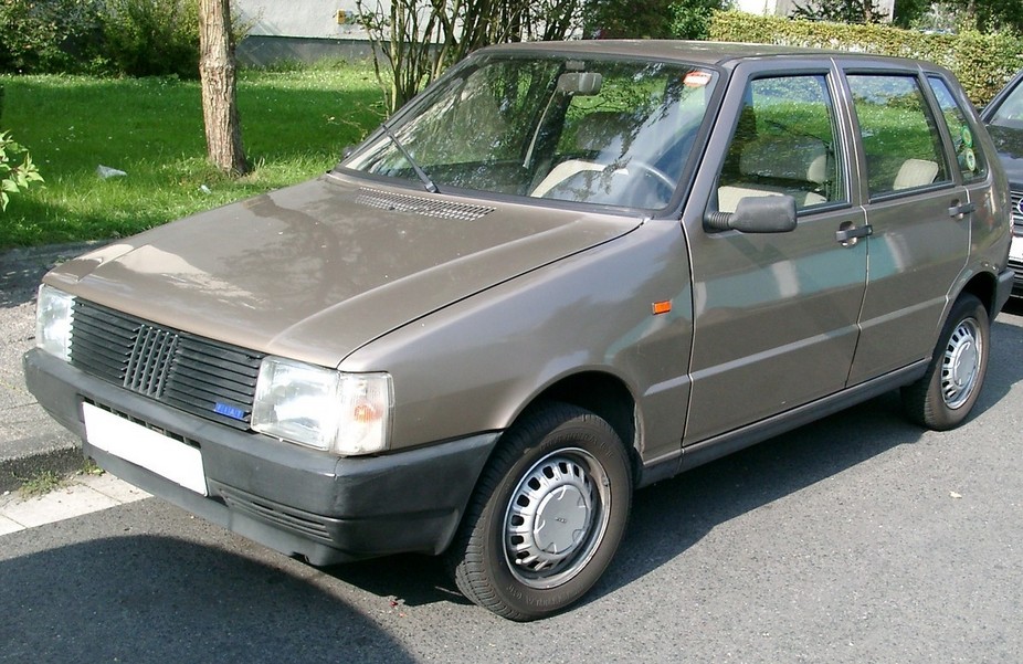 Fiat Uno 70 SX ie basic info spec rating