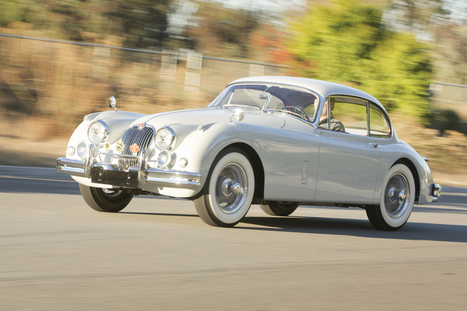 Ягуар xk150 s