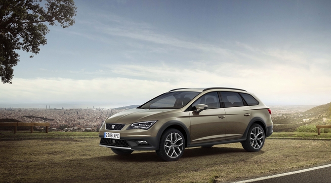 The Leon X-Perience will be marketed with three four-cylinder engines from the Volkswagen Group, one petrol and two diesel The Leon X-Perience will be marketed with three four-cylinder engines from the Volkswagen Group, one petrol and two diesel