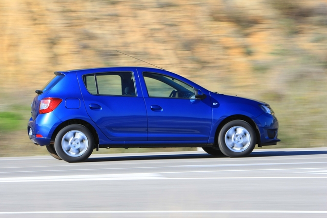 Dacia Dacia Sandero Gen.2 Dacia Dacia Sandero Gen.2