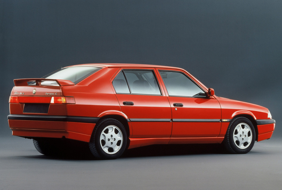 alfa_romeo_33_1_7_s_ie_16v_qv_permanent_4_large_28542.jpg