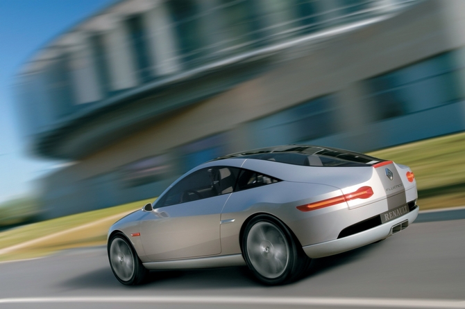 Renault Fluence concept coupé Renault Fluence concept coupé