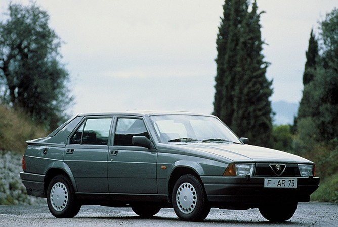 Alfa Romeo 75 1.6 ie Alfa Romeo 75 1.6 ie