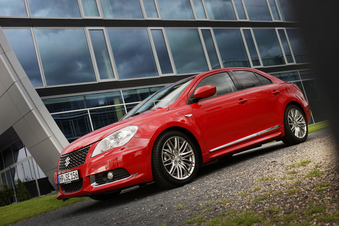 Suzuki Kizashi Sport GTS FWD Suzuki Kizashi Sport GTS FWD
