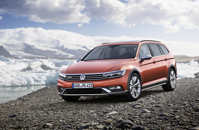 A gama do Alltrack vai incluir cinco motores que também figuram na atual gama do Passat A gama do Alltrack vai incluir cinco motores que também figuram na atual gama do Passat