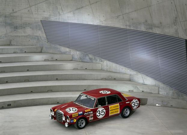 AMG Mercedes-Benz 300 SEL 6.8 AMG AMG Mercedes-Benz 300 SEL 6.8 AMG
