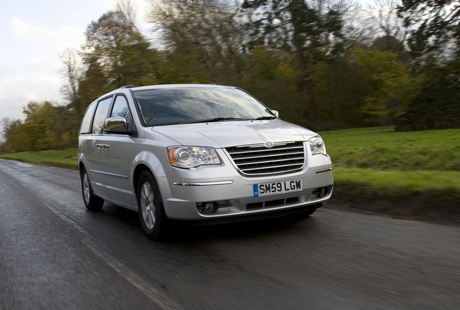 Chrysler Grand Voyager 2.8 CRD Chrysler Grand Voyager 2.8 CRD
