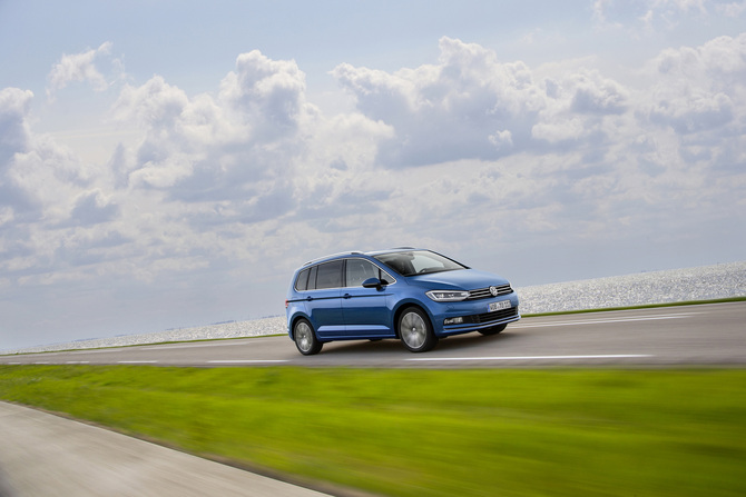 Volkswagen Touran 2.0 TDI DSG Highline Volkswagen Touran 2.0 TDI DSG Highline