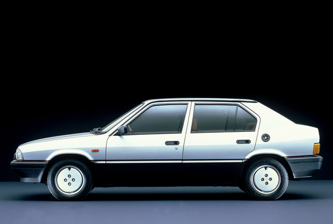 Alfa Romeo 33 1.3 Alfa Romeo 33 1.3